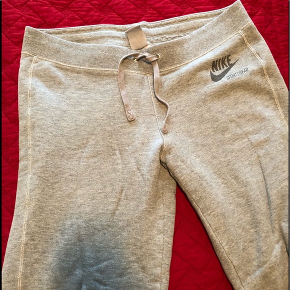 Nike Sweat Pant - Size M - Picture 2 of 3